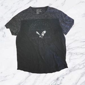 AMERICAN EAGLE GRAPHIC TEE